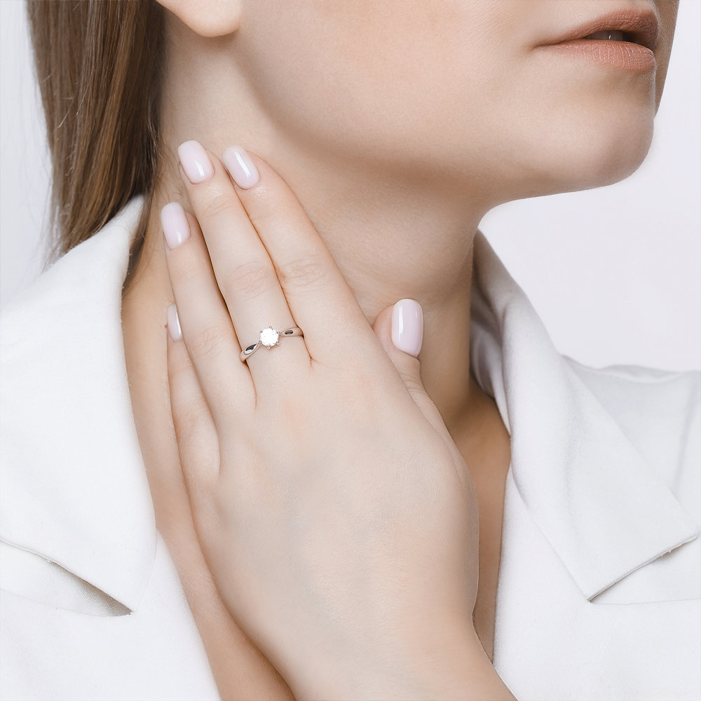 Кольцо, фианит swarovski граф орлов Кольцо, фианит swarovski граф орлов