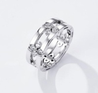 Колье из золота, корунд синт., Розовое золото